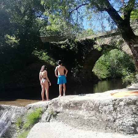 Apimonte Casa Do Serra - Pn Montesinho Дом отдыха *