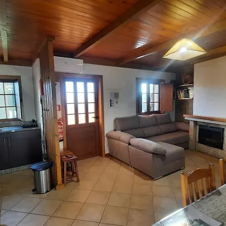 Apimonte Casa Do Serra - Pn Montesinho * Vilarinho (Braganca)