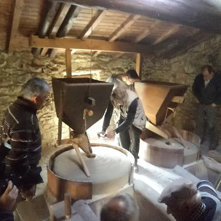 Apimonte Casa Do Serra - Pn Montesinho Дом отдыха Vilarinho (Braganca)