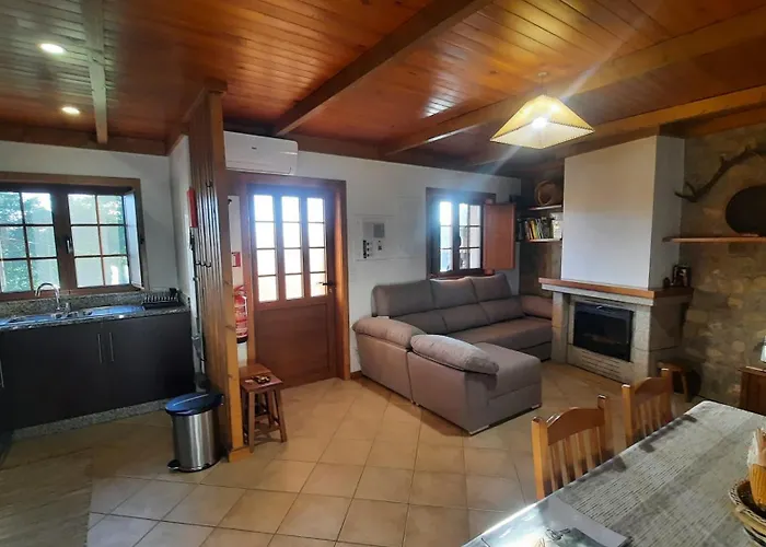 Apimonte Casa Do Serra - Pn Montesinho Casa de Férias Vilarinho (Braganca)